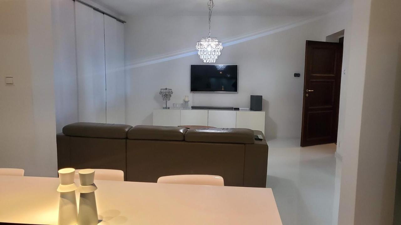 Apartman Julie 로케트 외부 사진